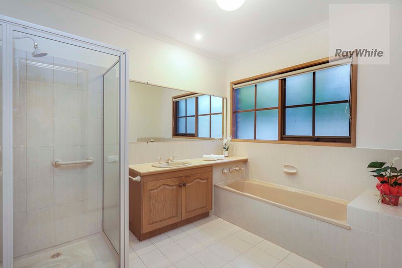 Photo - 14 Haworth Court, Greenvale VIC 3059 - Image 13