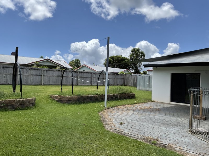 Photo - 14 Hay Street, Mount Sheridan QLD 4868 - Image 18