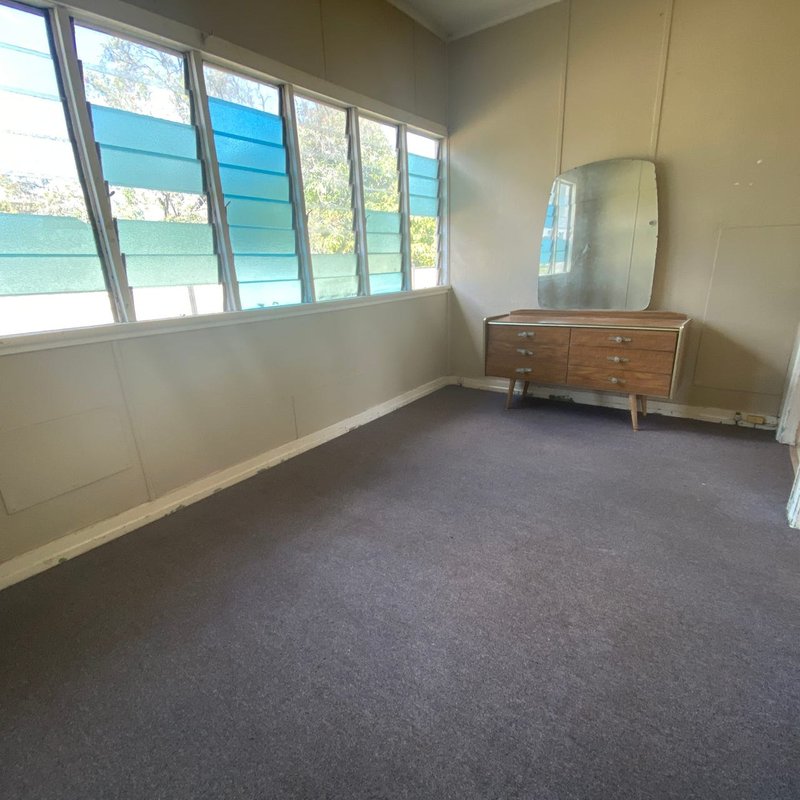 Photo - 14 Hayes Street, Raceview QLD 4305 - Image 6