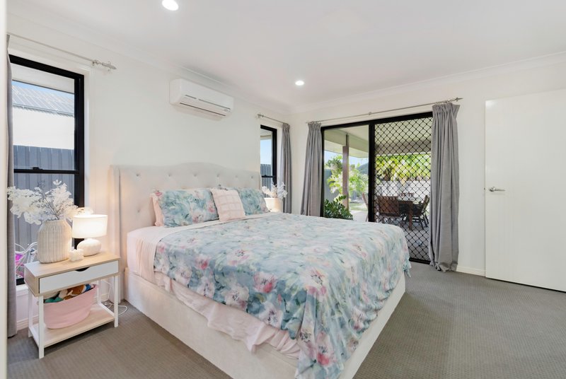 Photo - 14 Helmsman Drive, Bucasia QLD 4750 - Image 5