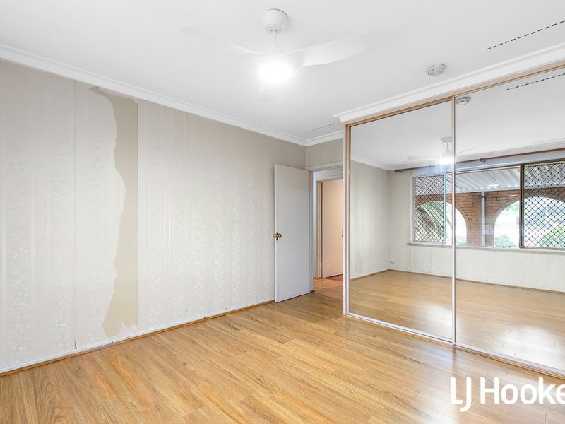 Photo - 14 Hennessy Avenue, Orelia WA 6167 - Image 2
