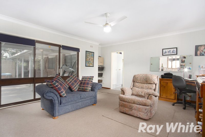 Photo - 14 Henry Road, Bunyip VIC 3815 - Image 3