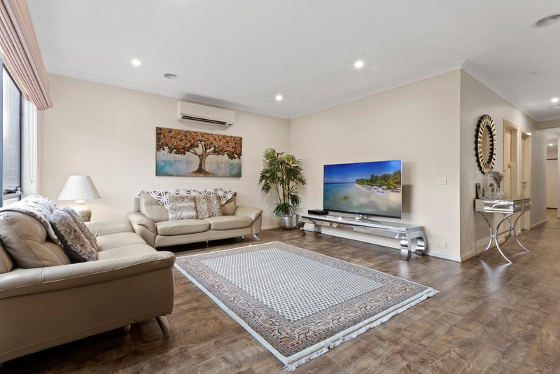 Photo - 14 Henwood Rise, Mernda VIC 3754 - Image 4