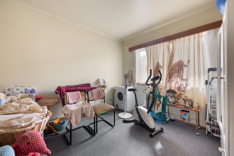Photo - 1/4 Herbert Street, Mount Gambier SA 5290 - Image 3