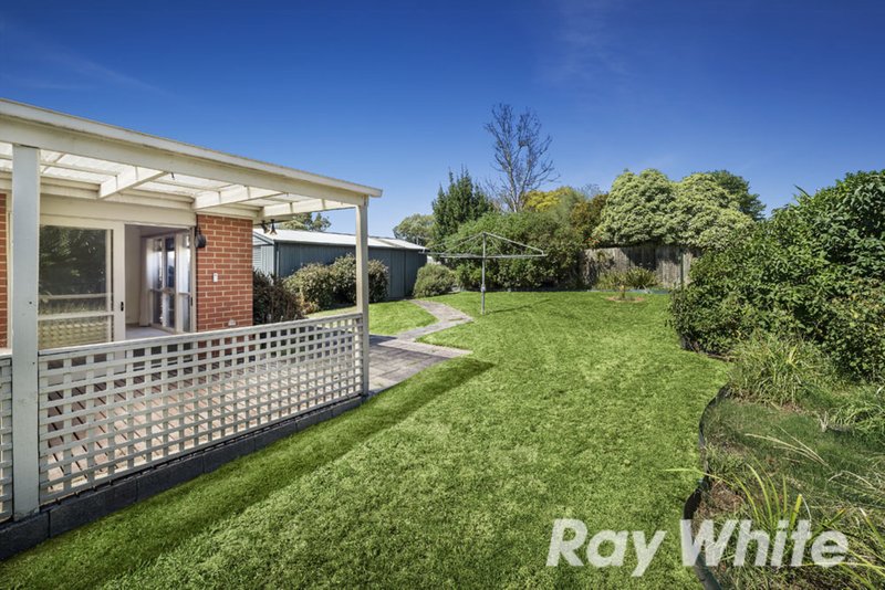 Photo - 14 Heysham Way, Templestowe VIC 3106 - Image 3