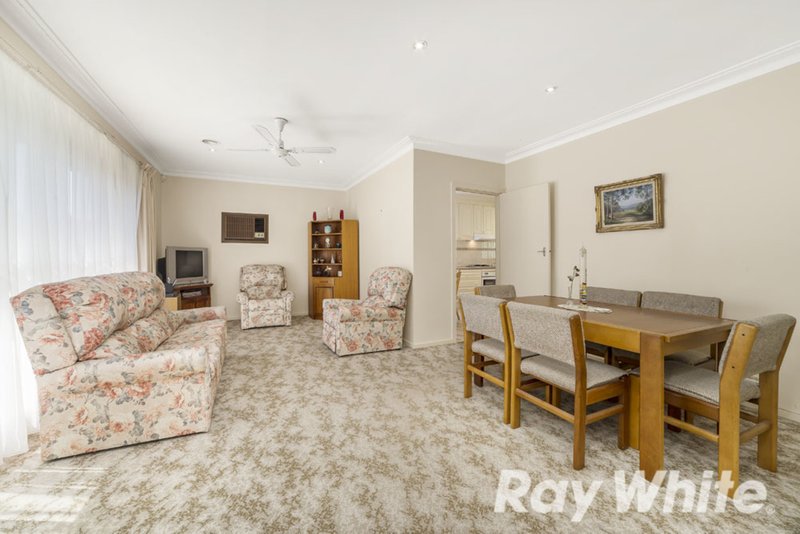 Photo - 14 Heysham Way, Templestowe VIC 3106 - Image 4