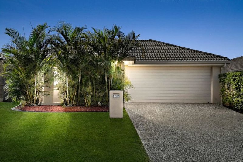 14 Highcliff Crescent, North Lakes QLD 4509