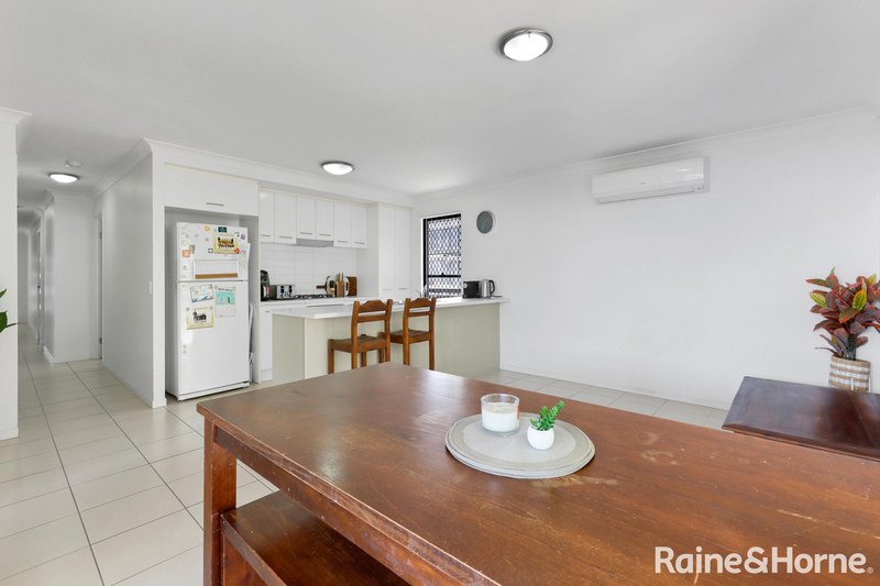 Photo - 14 Highcrest Court, Bucasia QLD 4750 - Image 5