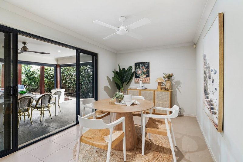 Photo - 14 Hillcrest Street, Wellington Point QLD 4160 - Image 6