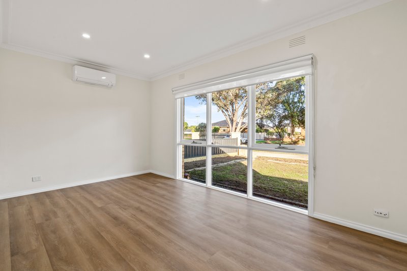 Photo - 14 Hilton Street, Hadfield VIC 3046 - Image 2