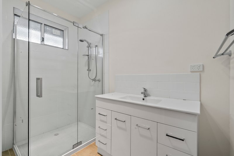 Photo - 14 Hilton Street, Hadfield VIC 3046 - Image 5