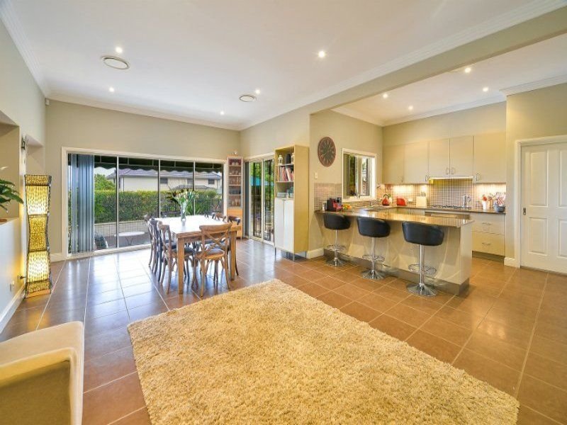 Photo - 14 Hindmarsh Avenue, Camden Park NSW 2570 - Image 2