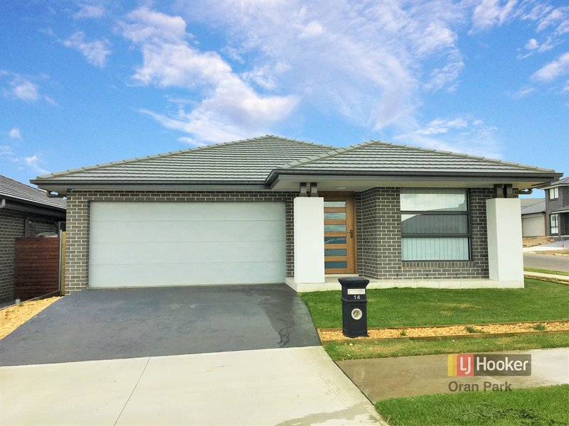 14 Hinton Loop, Oran Park NSW 2570