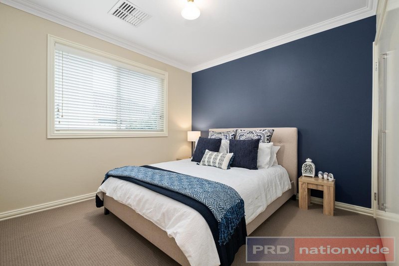 Photo - 14 Hodgkinson Crescent, Panania NSW 2213 - Image 8