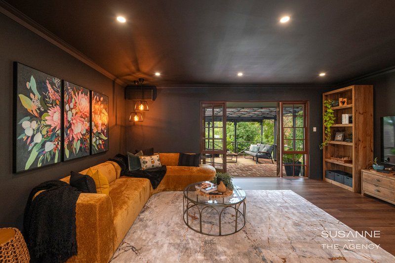 Photo - 14 Hope Crescent, Lesmurdie WA 6076 - Image 4