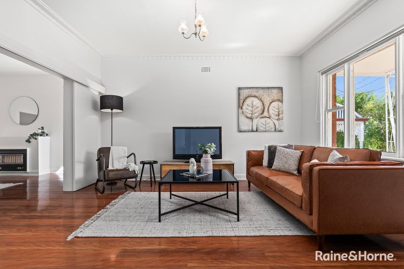 Photo - 14 Hopetoun Street, Moonee Ponds VIC 3039 - Image 4