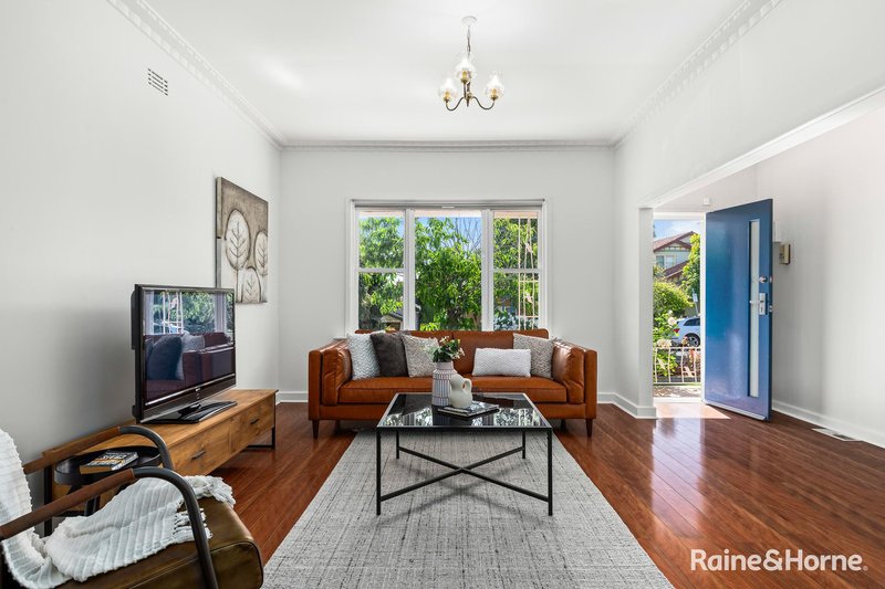 Photo - 14 Hopetoun Street, Moonee Ponds VIC 3039 - Image 5