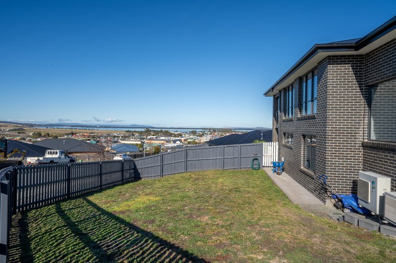 Photo - 14 Horizon Drive, Sorell TAS 7172 - Image 32