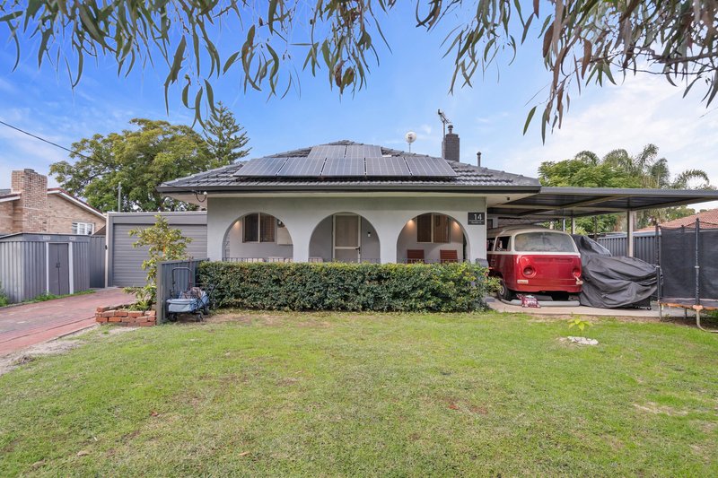 Photo - 14 Hoskin Street, Cloverdale WA 6105 - Image 1