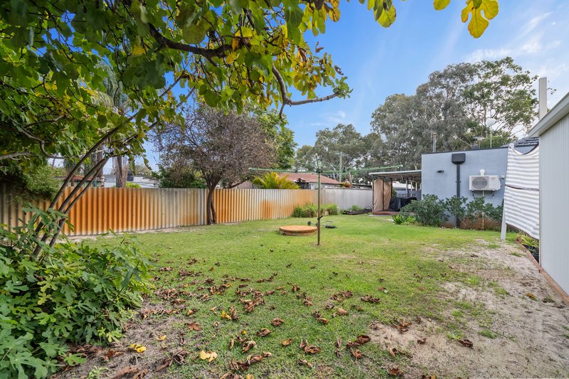 Photo - 14 Hoskin Street, Cloverdale WA 6105 - Image 20