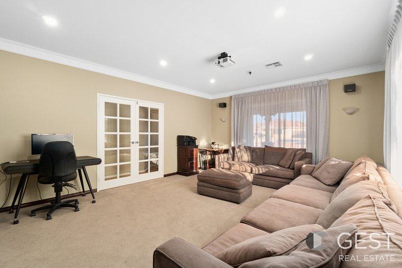 Photo - 14 Hotham Crescent, Alexander Heights WA 6064 - Image 18