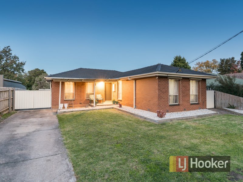 Photo - 14 Hotham Street, Cranbourne VIC 3977 - Image 12