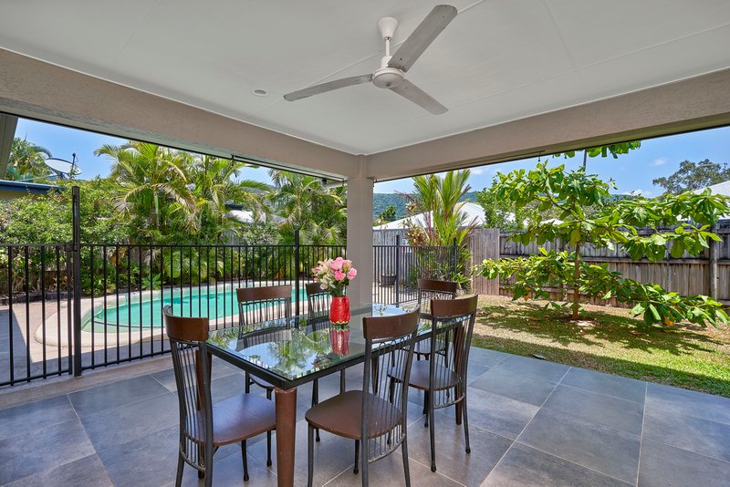 Photo - 14 Howie Close, Kewarra Beach QLD 4879 - Image 15