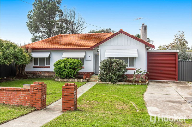 Photo - 14 Hunt Street, Thornlie WA 6108 - Image 2