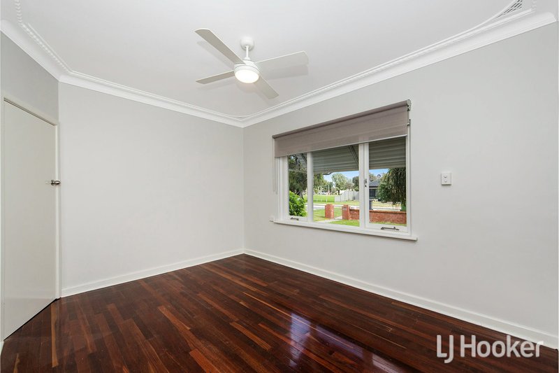 Photo - 14 Hunt Street, Thornlie WA 6108 - Image 6