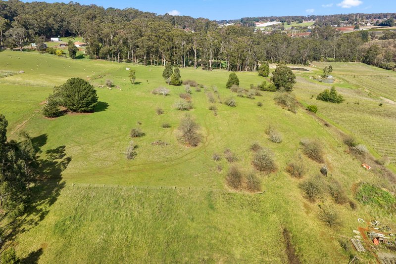 Photo - 14 Hunter Road, Silvan VIC 3795 - Image 2