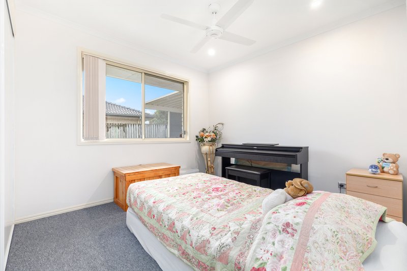 Photo - 14 Hyperno Road, Point Vernon QLD 4655 - Image 7