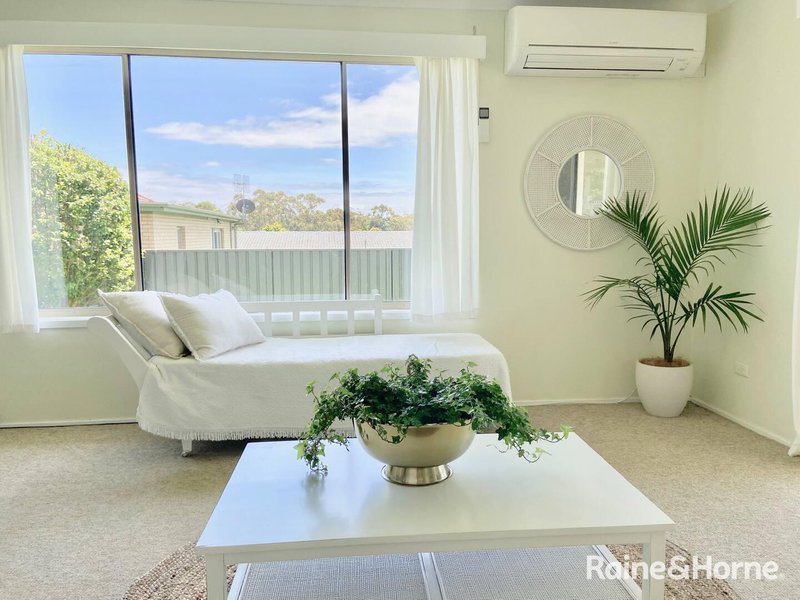 Photo - 14 Ilett Street, Mollymook NSW 2539 - Image 3