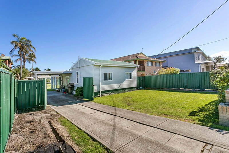 Photo - 14 Iluka Road, Barrack Point NSW 2528 - Image 10