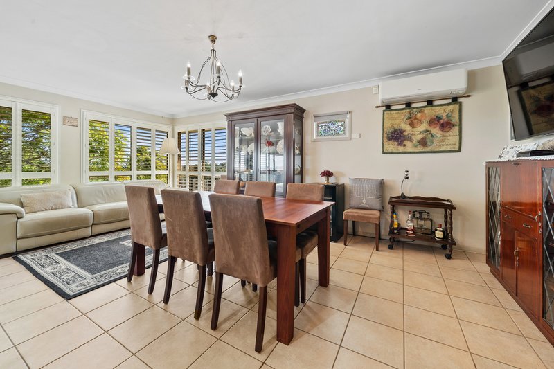 Photo - 14 Innes Crescent, Cornubia QLD 4130 - Image 9