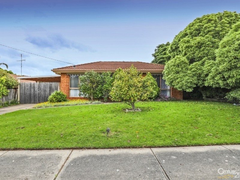 14 Irving Road, Pakenham VIC 3810