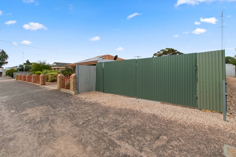 Photo - 14 Irwine Street, Wallaroo SA 5556 - Image 16