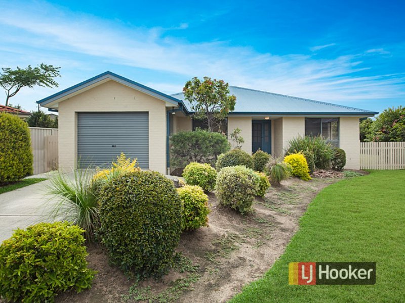 Photo - 14 Ivy Crescent, Old Bar NSW 2430 - Image 2