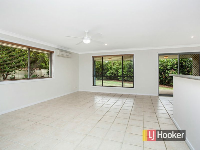 Photo - 14 Ivy Crescent, Old Bar NSW 2430 - Image 5