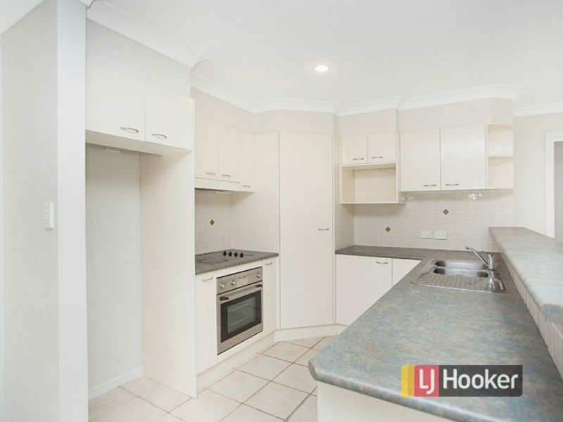 Photo - 14 Ivy Crescent, Old Bar NSW 2430 - Image 6