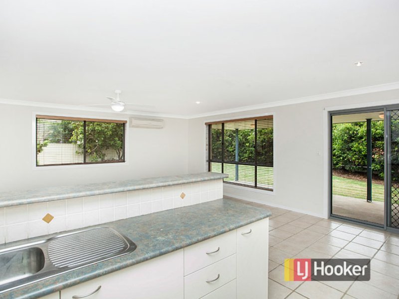 Photo - 14 Ivy Crescent, Old Bar NSW 2430 - Image 7