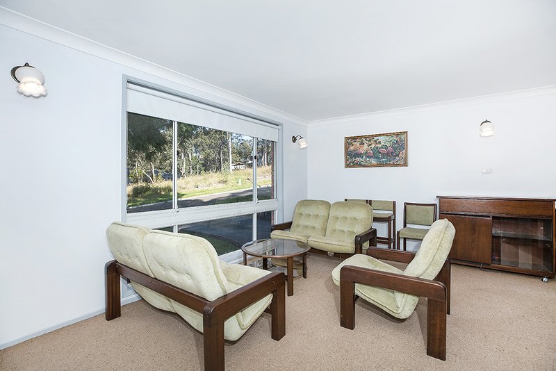 Photo - 14 Jabiru Street, Carey Bay NSW 2283 - Image 3