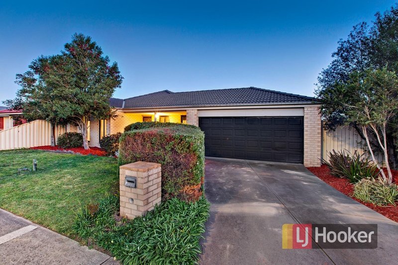 Photo - 14 Jacaranda Way, Pakenham VIC 3810 - Image 14