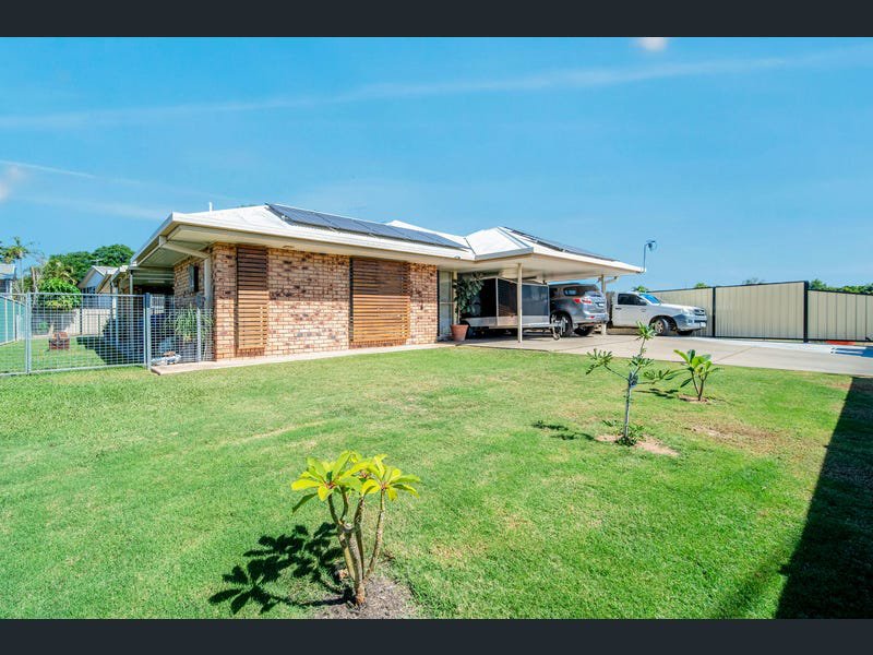 Photo - 14 Jacqueline Drive, Emerald QLD 4720 - Image 1