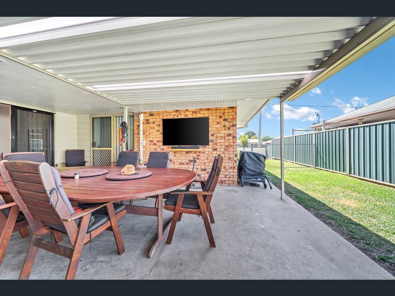 Photo - 14 Jacqueline Drive, Emerald QLD 4720 - Image 13