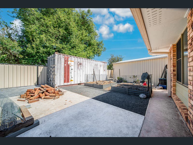 Photo - 14 Jacqueline Drive, Emerald QLD 4720 - Image 17