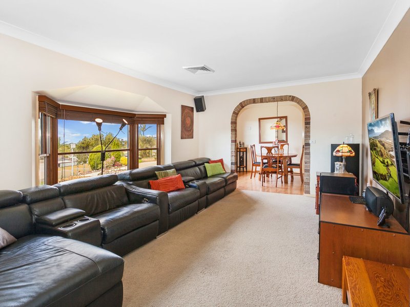 Photo - 14 James Road, Corrimal NSW 2518 - Image 9