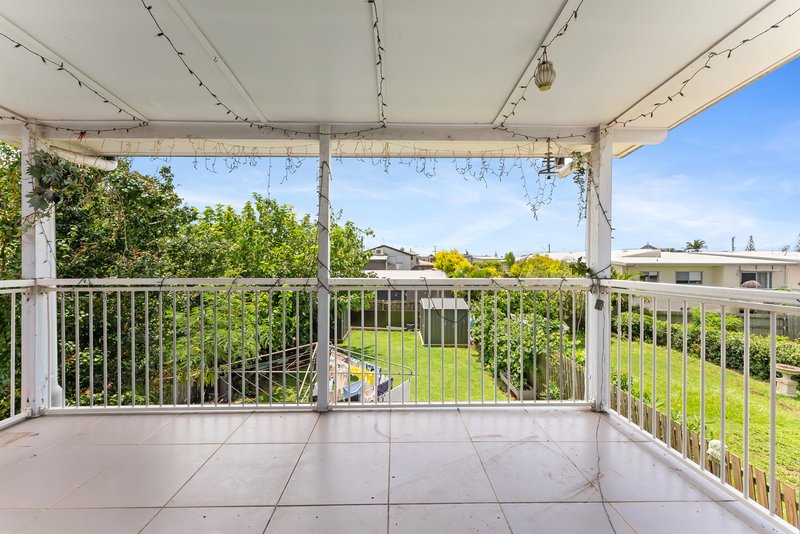 Photo - 14 James Street, Scarborough QLD 4020 - Image 11