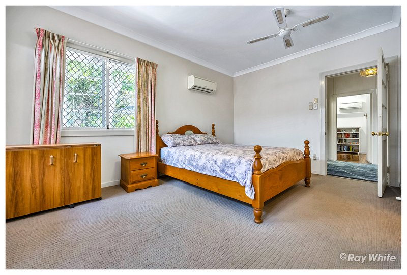 Photo - 14 James Street, The Range QLD 4700 - Image 12