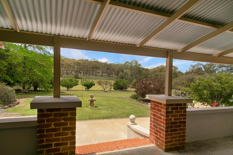 Photo - 14 Jenner Road, Sevenhill SA 5453 - Image 4