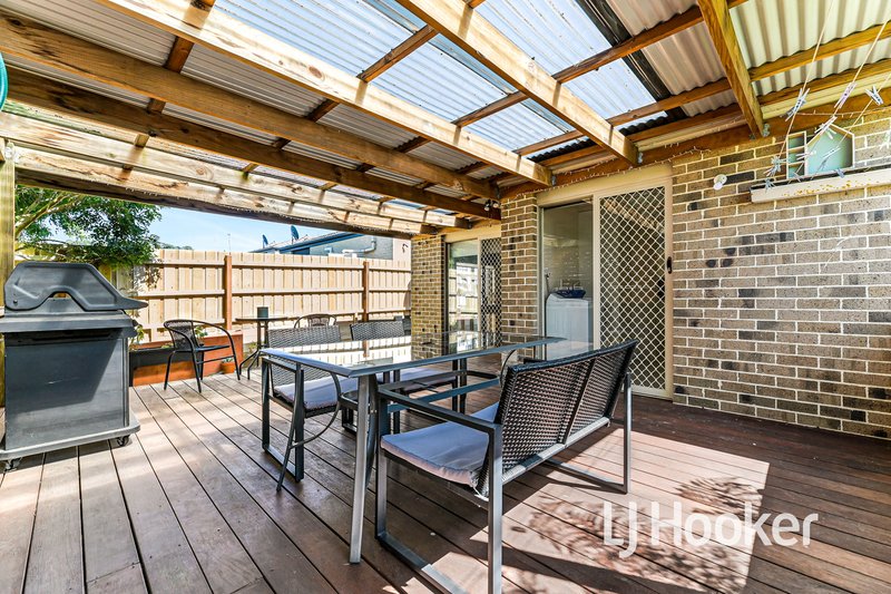 Photo - 14 Jennifer Court, Pakenham VIC 3810 - Image 4